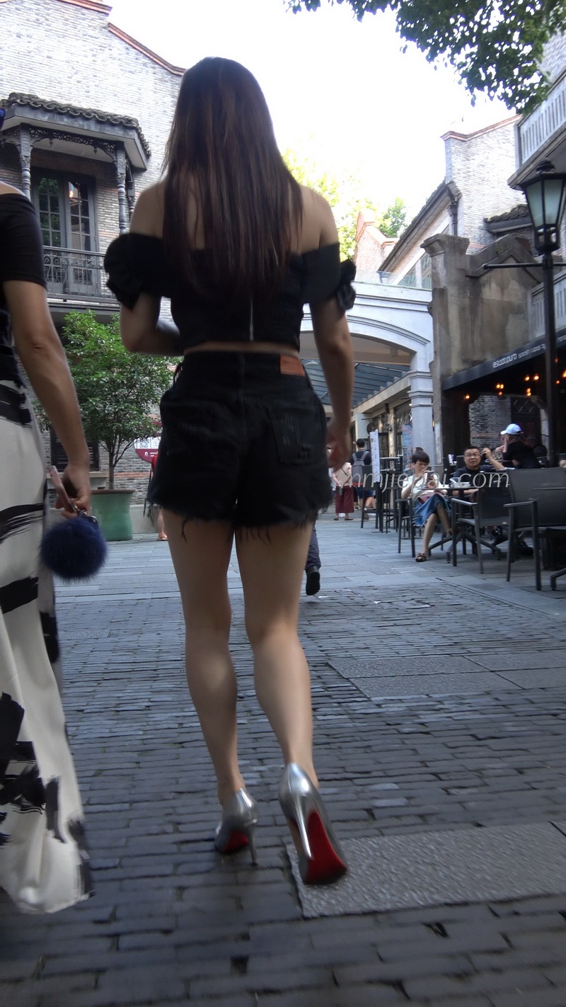 02.JPG