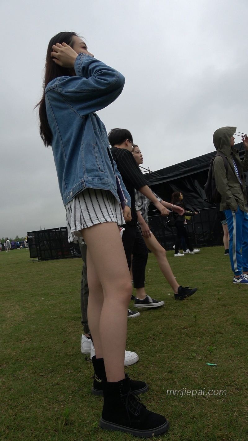 09.JPG